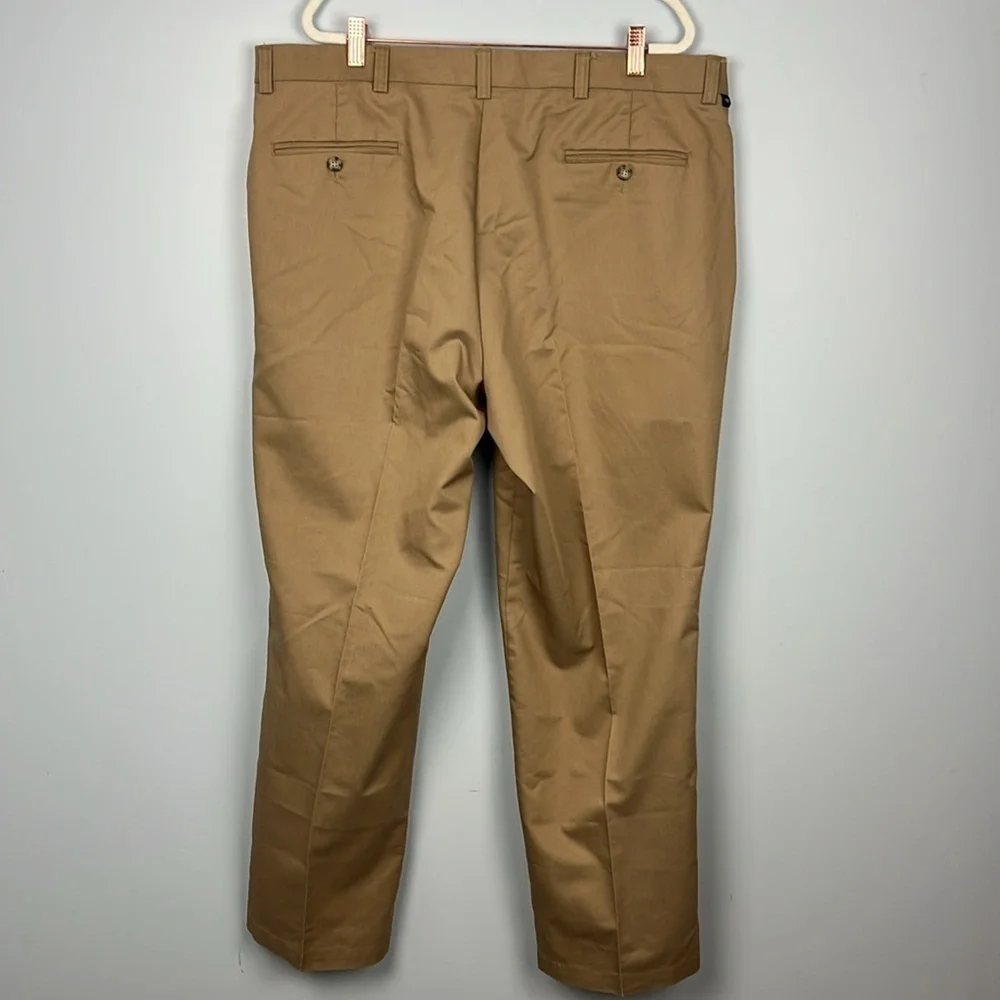 Dockers stain defender individual fit waistband 40x30 flat front relaxed fit